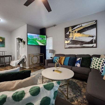 Frisco Town Home With King Bed Exterior photo